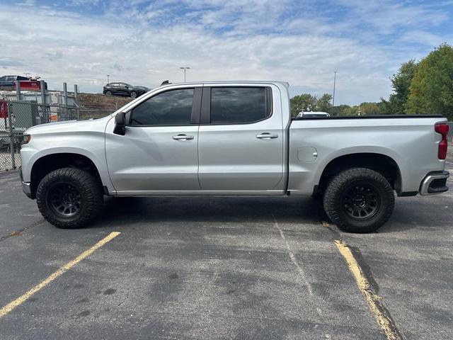 Photo of 2020 Silver Ice Metallic Chevrolet Silverado 1500