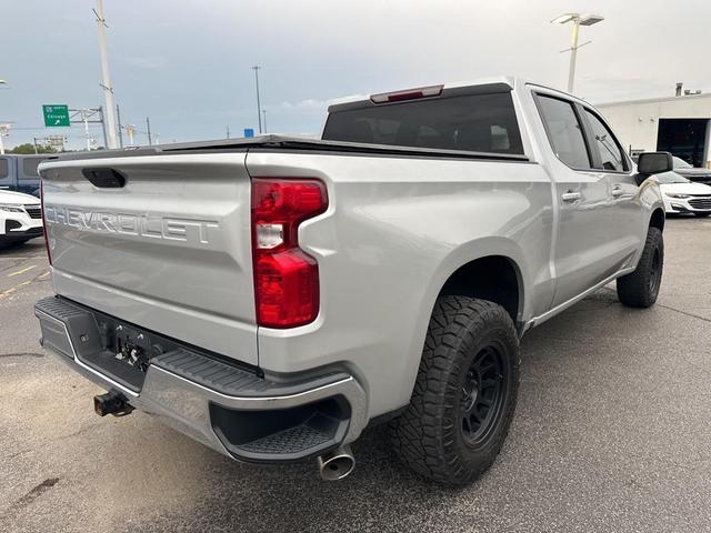 Photo of 2020 Silver Ice Metallic Chevrolet Silverado 1500