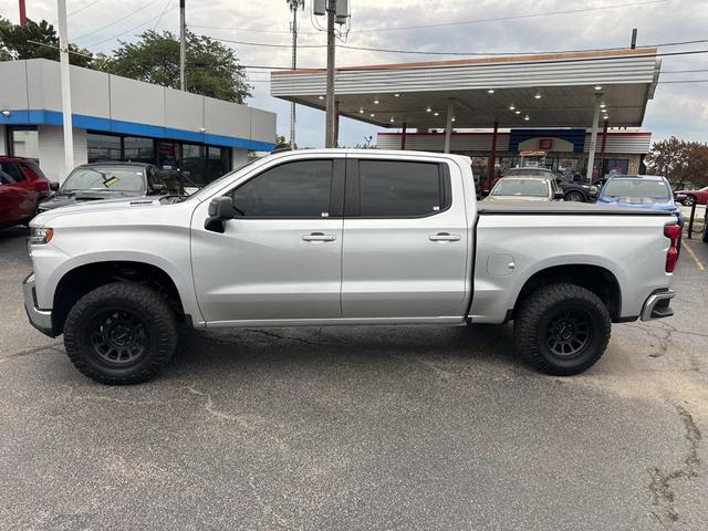 Photo of 2020 Silver Ice Metallic Chevrolet Silverado 1500