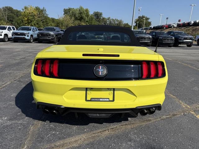 Photo of 2021 Yellow Ford Mustang