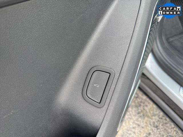 Photo of 2024 Sterling Gray Metallic Chevrolet Traverse
