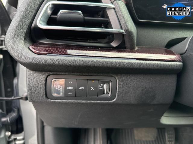 Photo of 2024 Sterling Gray Metallic Chevrolet Traverse