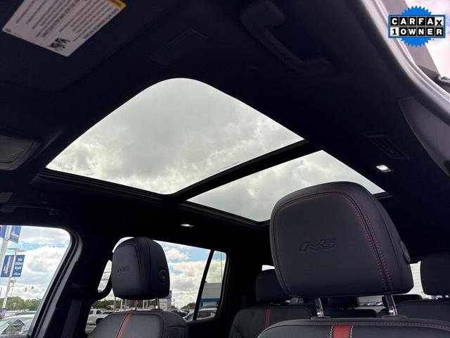 Photo of 2024 Sterling Gray Metallic Chevrolet Traverse