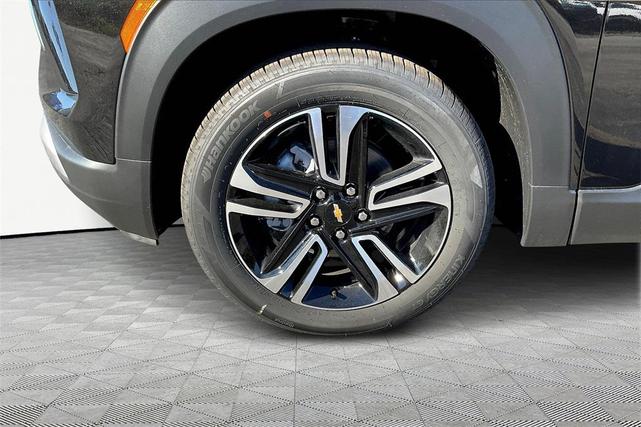 Photo of 2026 Mosaic Black Metallic Chevrolet Trailblazer