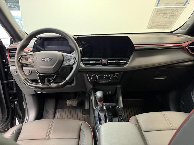 Photo of 2025 Mosaic Black Metallic Chevrolet Trailblazer