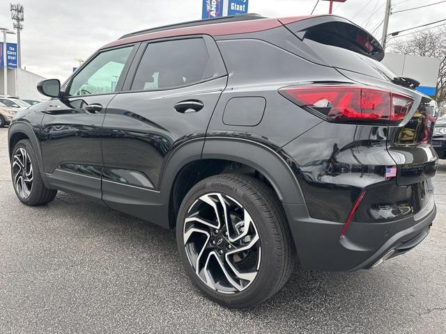 Photo of 2025 Mosaic Black Metallic Chevrolet Trailblazer
