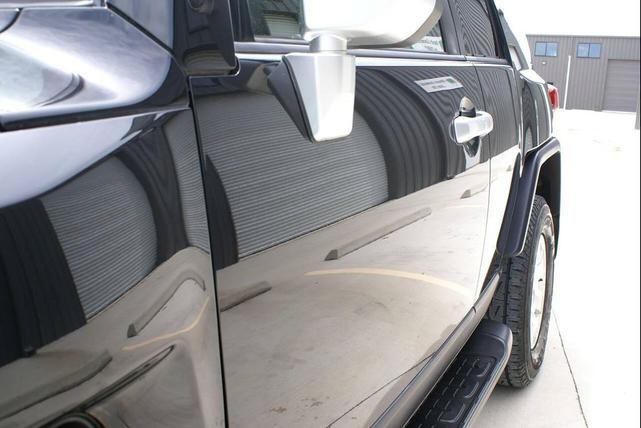 Photo of 2009 Black Toyota FJ Cruiser