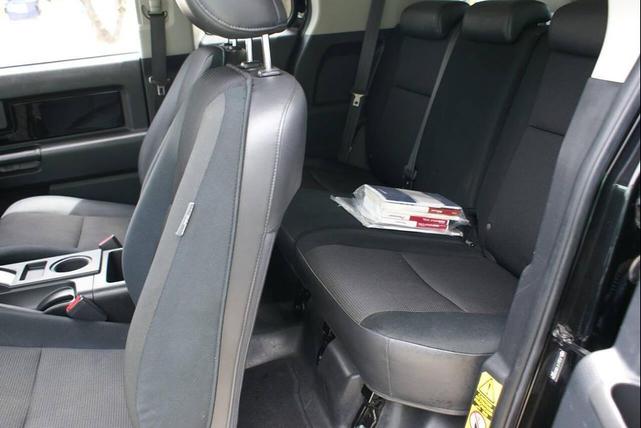 Photo of 2009 Black Toyota FJ Cruiser