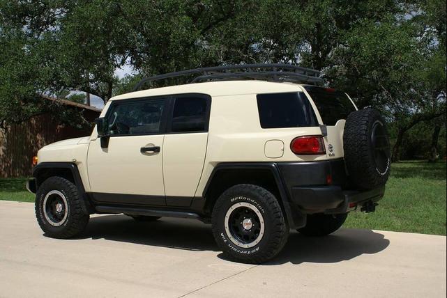 Photo of 2010 Sandstorm Toyota FJ Cruiser