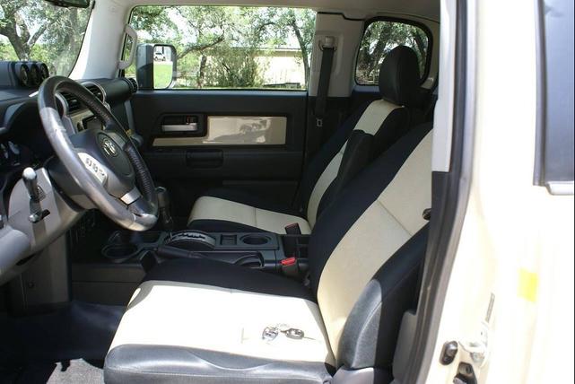 Photo of 2010 Sandstorm Toyota FJ Cruiser