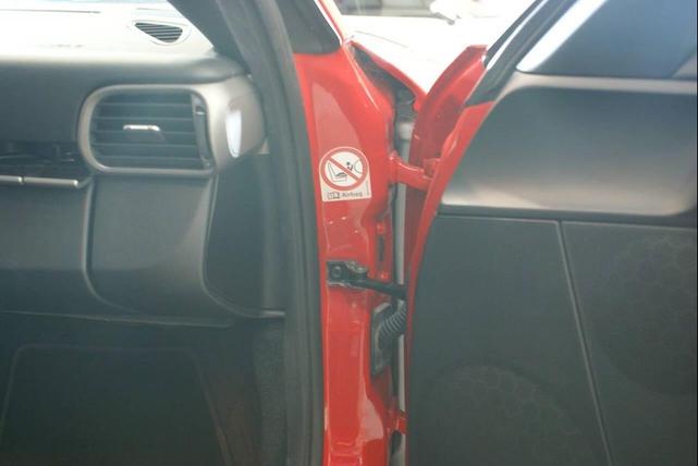 Photo of 2008 Guards Red Porsche 911