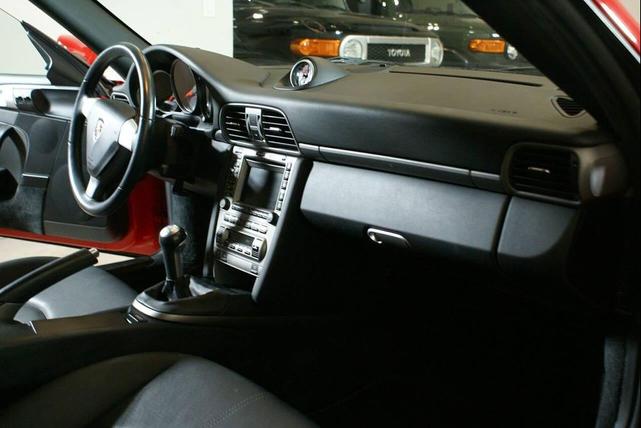 Photo of 2008 Guards Red Porsche 911