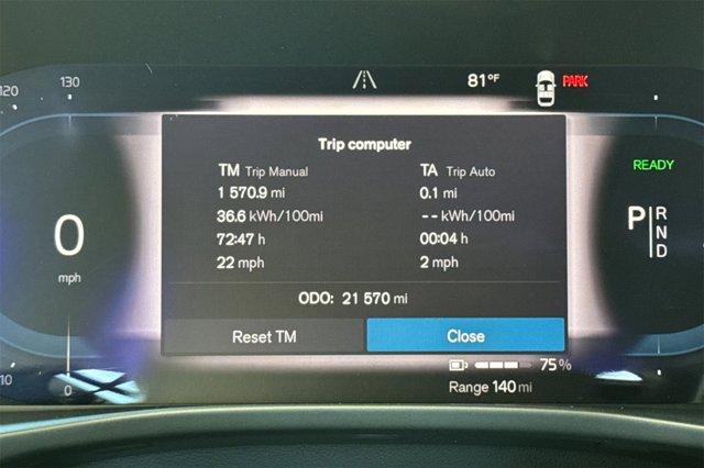 Photo of 2023 Bright Dusk Metallic Volvo XC40 Recharge Pure Electric