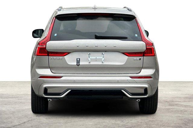 Photo of 2025 Bright Dusk Metallic Volvo XC60