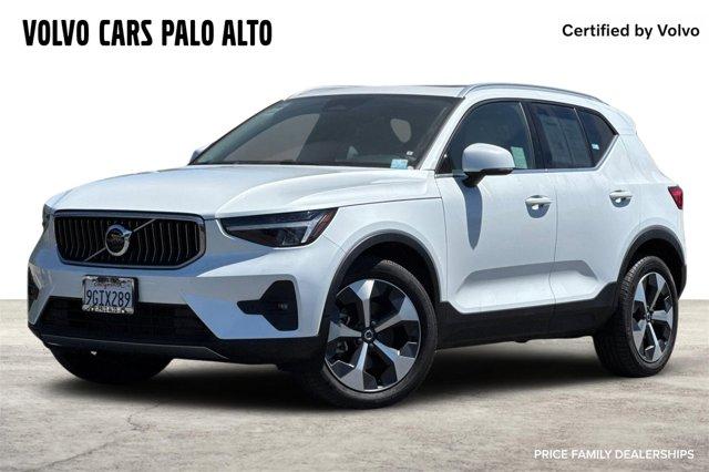 2023 Volvo XC40