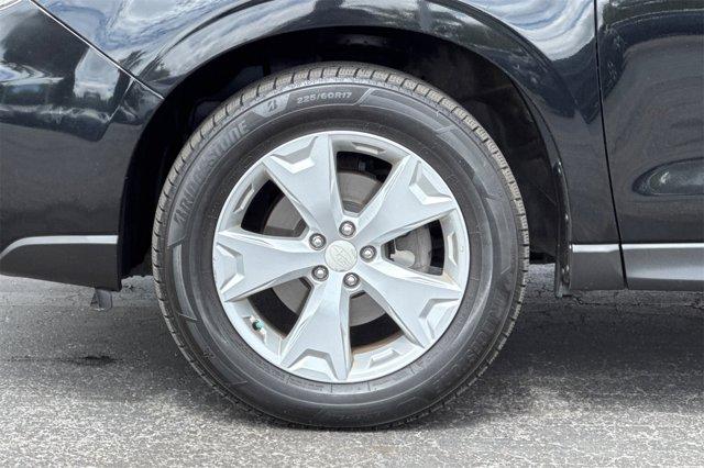 Photo of 2015 Crystal Black Silica Subaru Forester