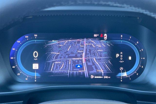 Photo of 2025 Onyx Black Metallic Volvo XC40