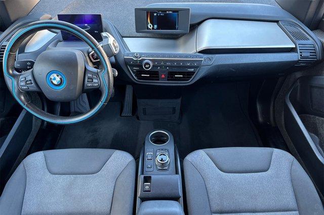 Photo of 2018 Fluid Black w/BMW i Frozen Blue Accent BMW i3