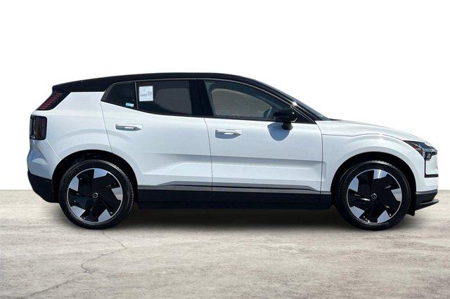 Photo of 2025 Crystal White Volvo EX30