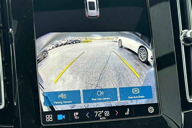 Photo of 2025  Volvo XC40