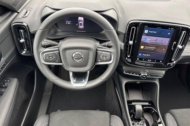 Photo of 2023 Thunder Volvo XC40 Recharge Pure Electric
