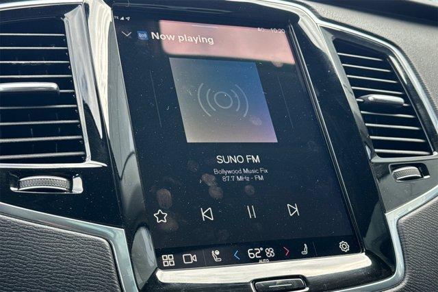 Photo of 2025 Vapour Gray Metallic Volvo XC90 Plug-In Hybrid