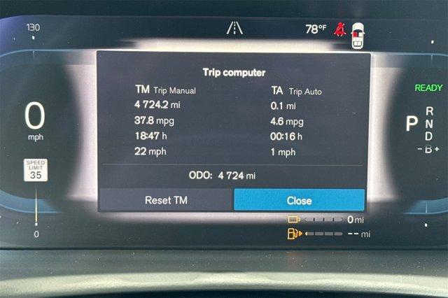 Photo of 2025 Vapour Gray Metallic Volvo XC90 Plug-In Hybrid