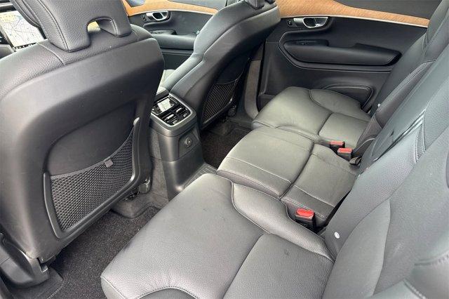 Photo of 2025 Vapour Gray Metallic Volvo XC90 Plug-In Hybrid