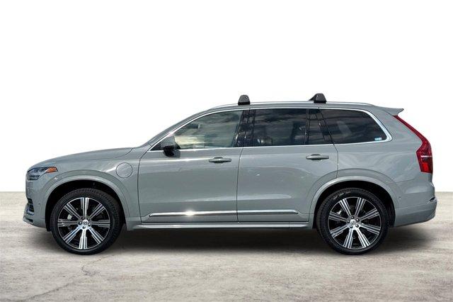 Photo of 2025 Vapour Gray Metallic Volvo XC90 Plug-In Hybrid