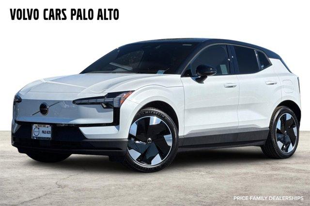 Photo of 2025 Crystal White Volvo EX30