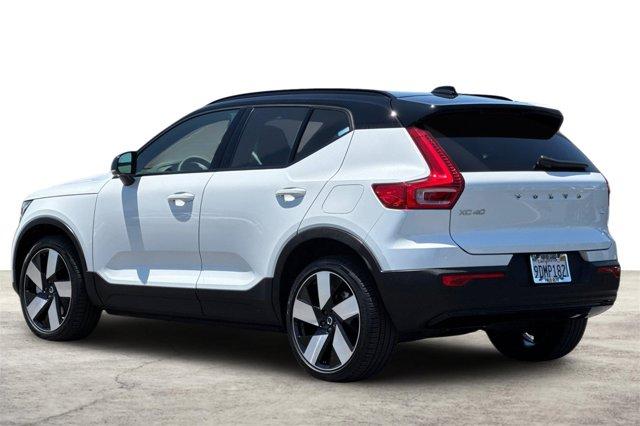 Photo of 2023 Crystal White Volvo XC40 Recharge Pure Electric