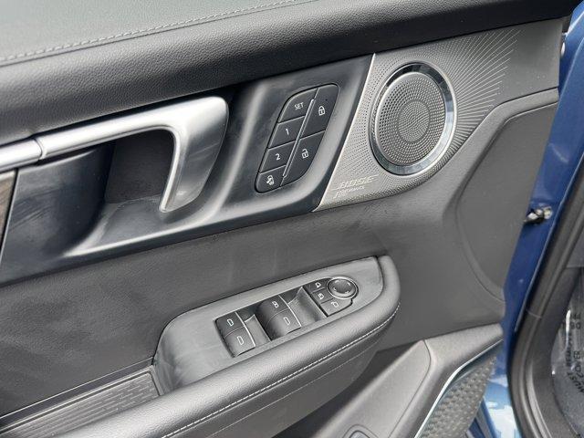 Photo of 2025 Ocean Blue Metallic Buick Enclave