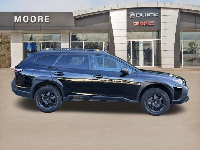 Photo of 2024 Crystal Black Silica Subaru Outback
