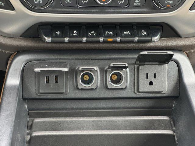 Photo of 2018 Summit White GMC Sierra 1500