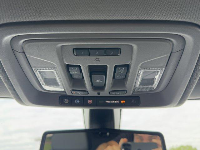 Photo of 2021 Quicksilver Metallic GMC Sierra 1500