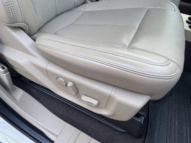 Photo of 2018 White Gold Ford F-150