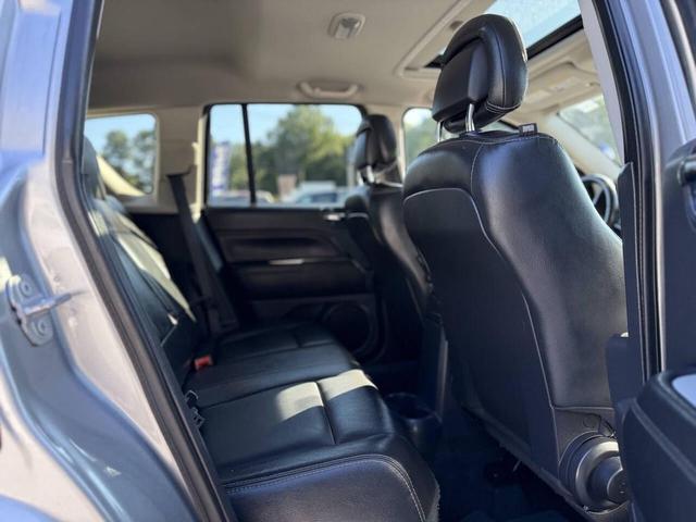 Photo of 2016 Billet Silver Metallic Clearcoat Jeep Compass