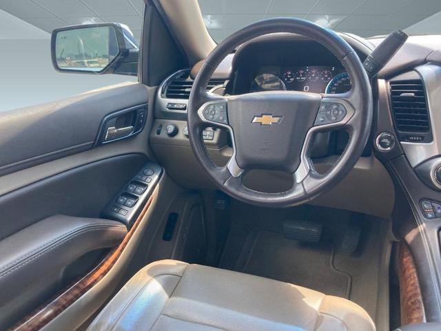Photo of 2019 Blue Velvet Metallic Chevrolet Suburban