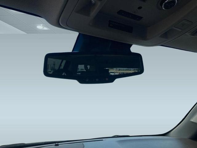 Photo of 2019 Blue Velvet Metallic Chevrolet Suburban