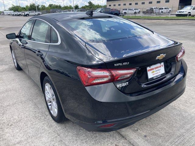 Photo of 2020 Mosaic Black Metallic Chevrolet Malibu