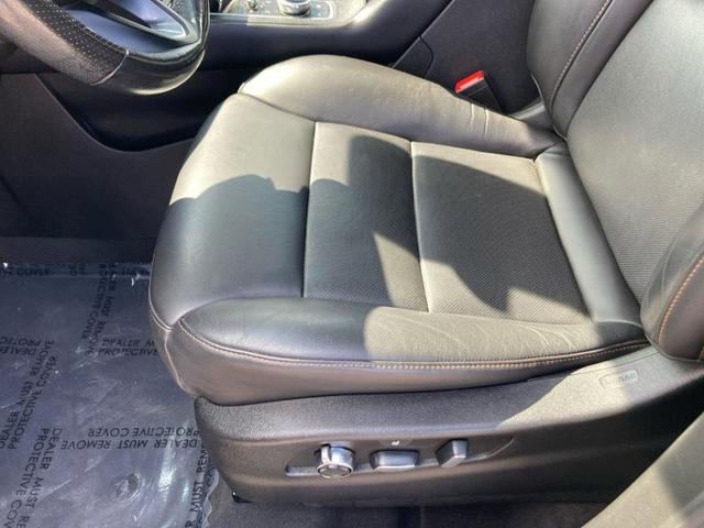 Photo of 2021 Radiant Silver Metallic Cadillac XT4