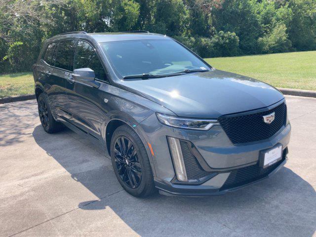 Photo of 2021 Shadow Metallic Cadillac XT6