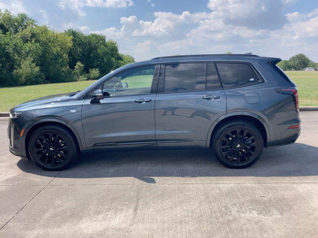 Photo of 2021 Shadow Metallic Cadillac XT6