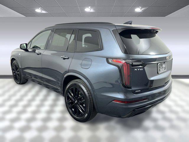 Photo of 2021 Shadow Metallic Cadillac XT6