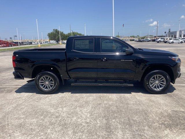 Photo of 2025 Black Chevrolet Colorado