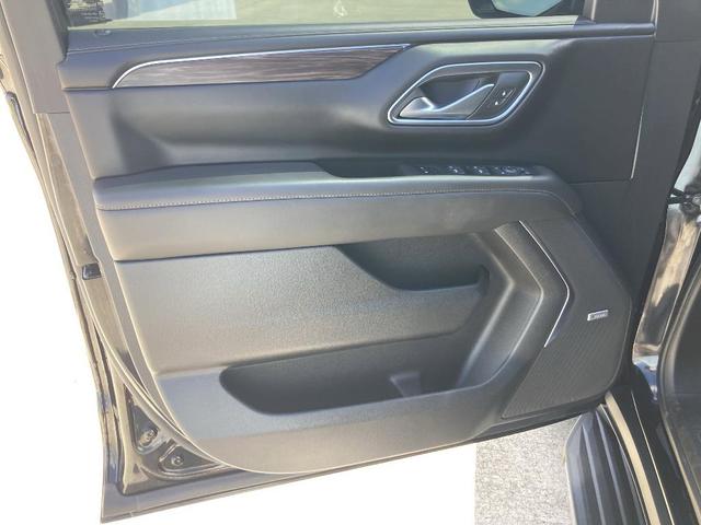 Photo of 2024 Black Chevrolet Tahoe