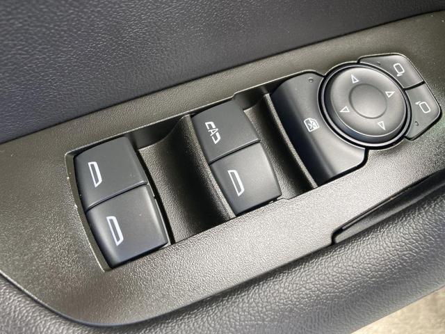 Photo of 2023 Summit White Chevrolet Blazer