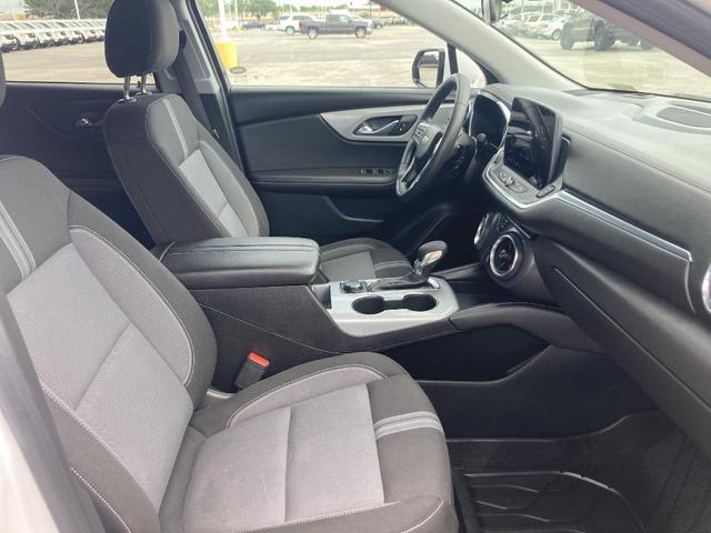 Photo of 2023 Summit White Chevrolet Blazer
