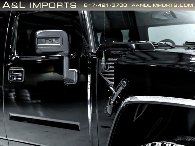 Photo of 2008 Black Hummer H2