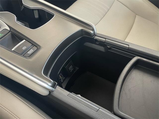 Photo of 2019 Radiant Red Metallic Honda Accord
